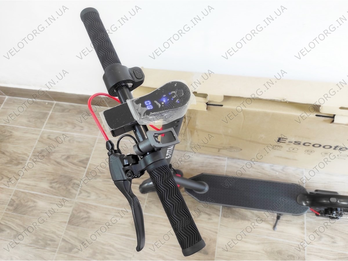 ЕЛЕКТРОСАМОКАТ TITAN XM 7.8AH DarkGray