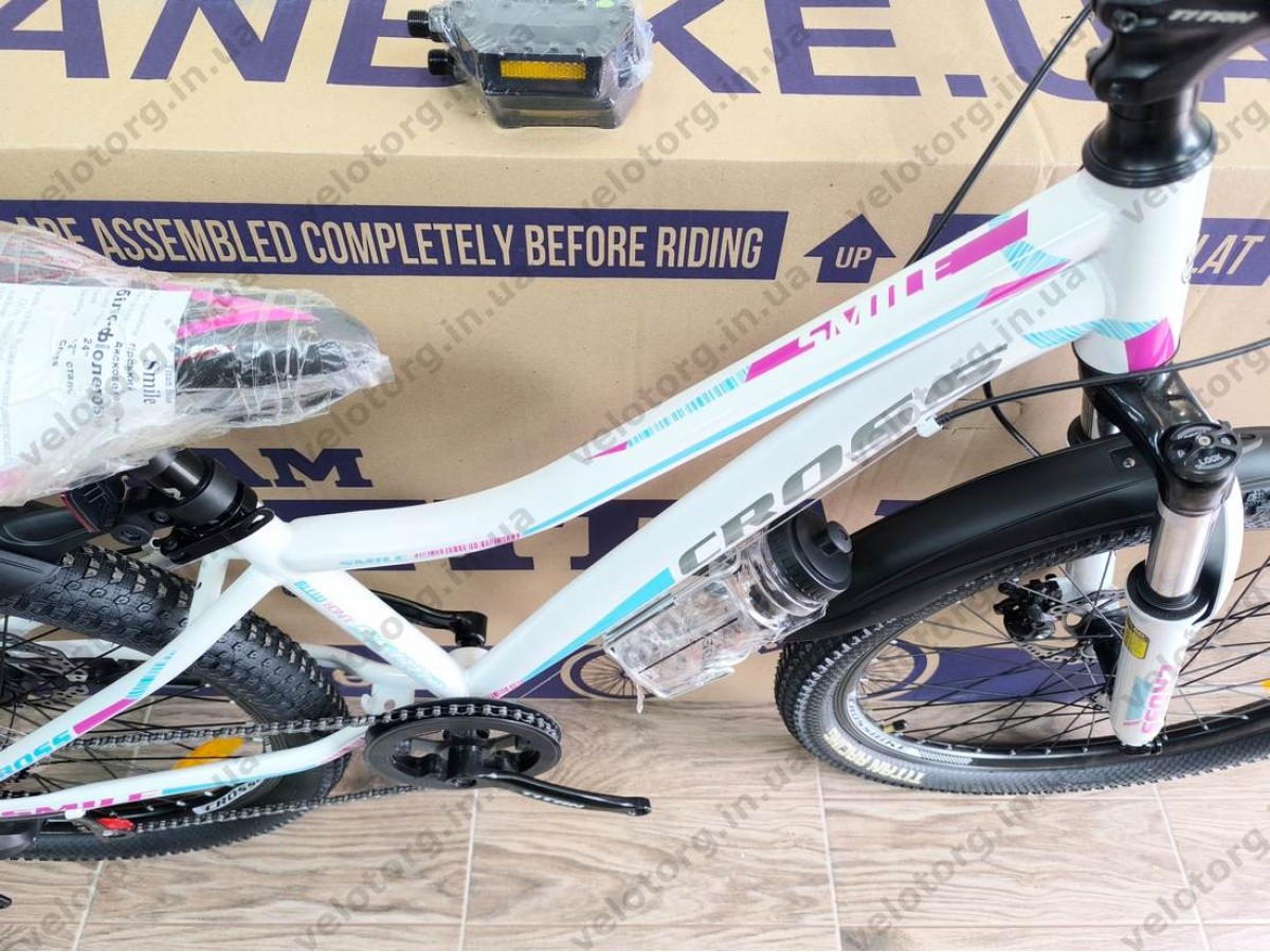 Велосипед Cross 24" Smile white‑green-violet — сучасний підлітковий хардтейл 