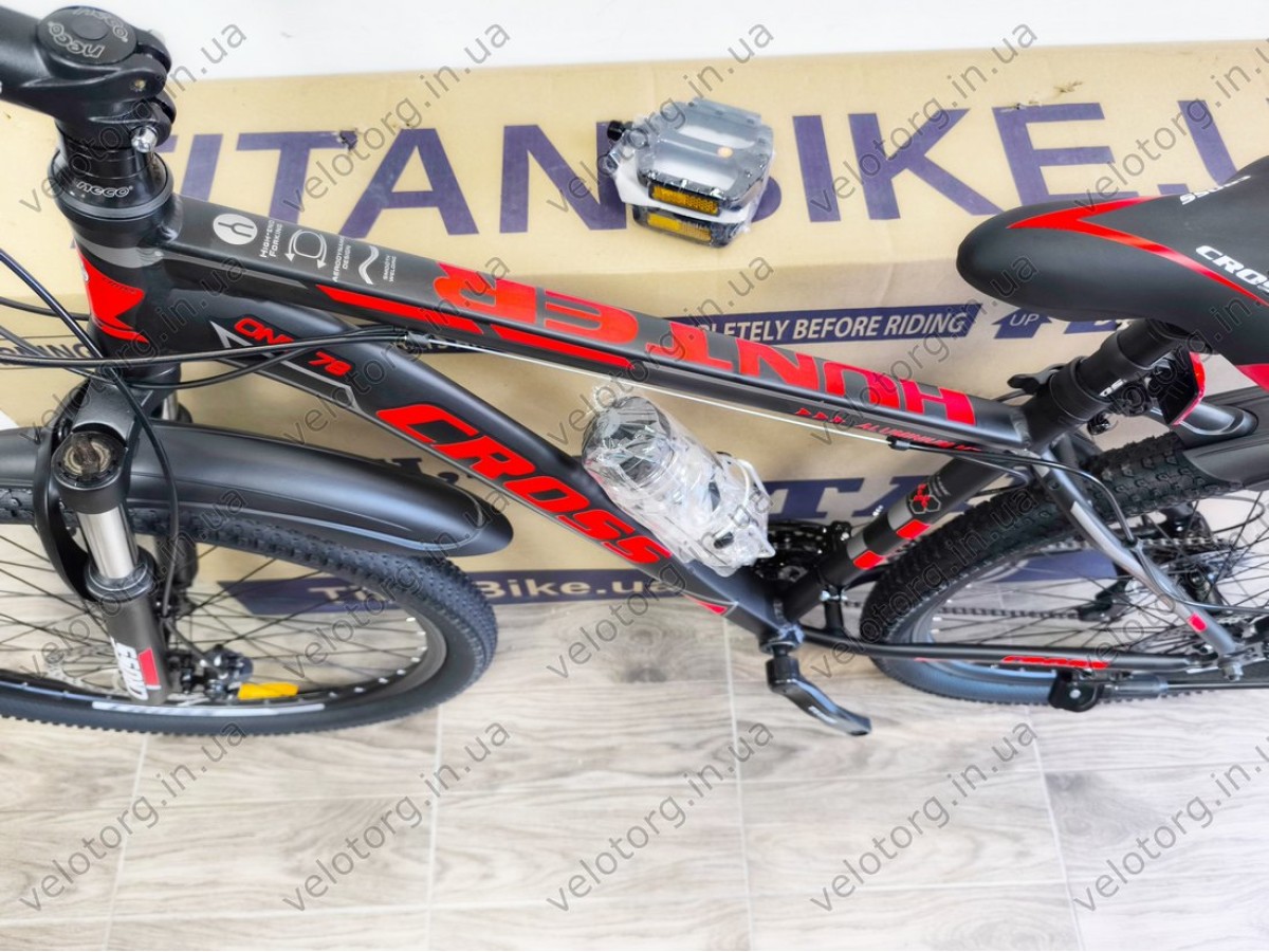 Велосипед Cross 27,5" Hunter Рама-17" black-red — надійний гірський байк для активних поїздок. Безкоштовна Доставка