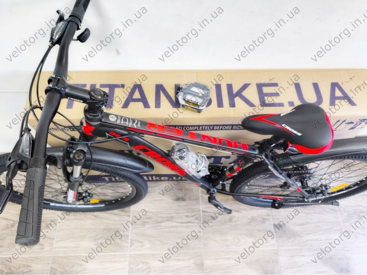 Велосипед Cross 27,5" Hunter Рама-17" black-red — надійний гірський байк для активних поїздок. Безкоштовна Доставка