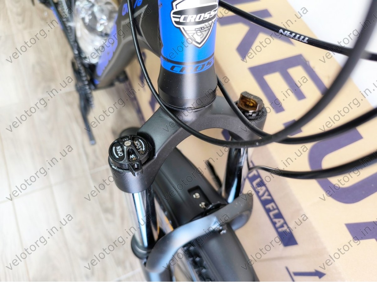 Велосипед Cross 29" Hunter Рама-20" black-blue — надійний гірський байк для активних поїздок. Безкоштовна Доставка