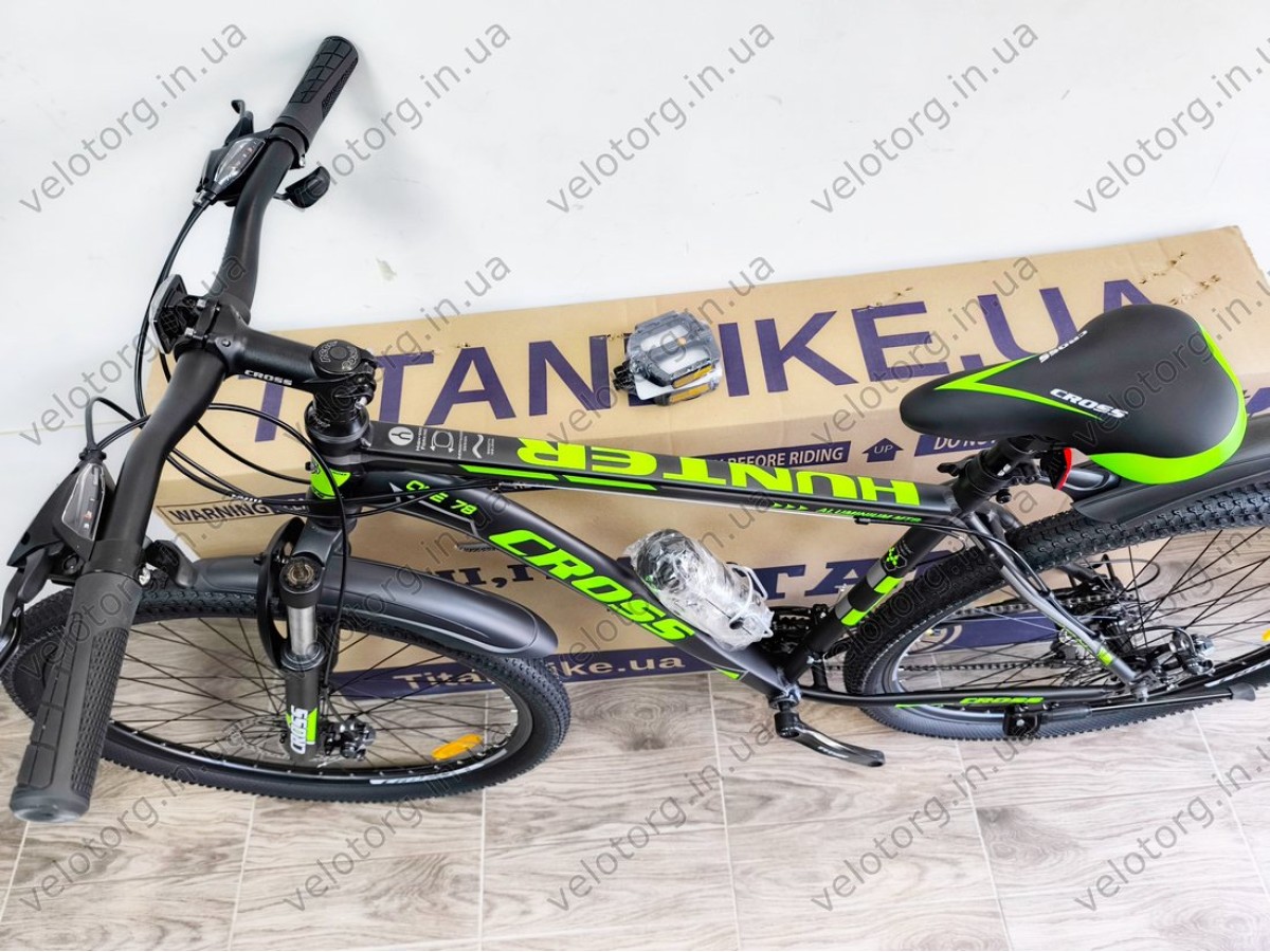 Велосипед Cross 29" Hunter Рама-20" black-green — надійний гірський байк для активних поїздок. Безкоштовна Доставка