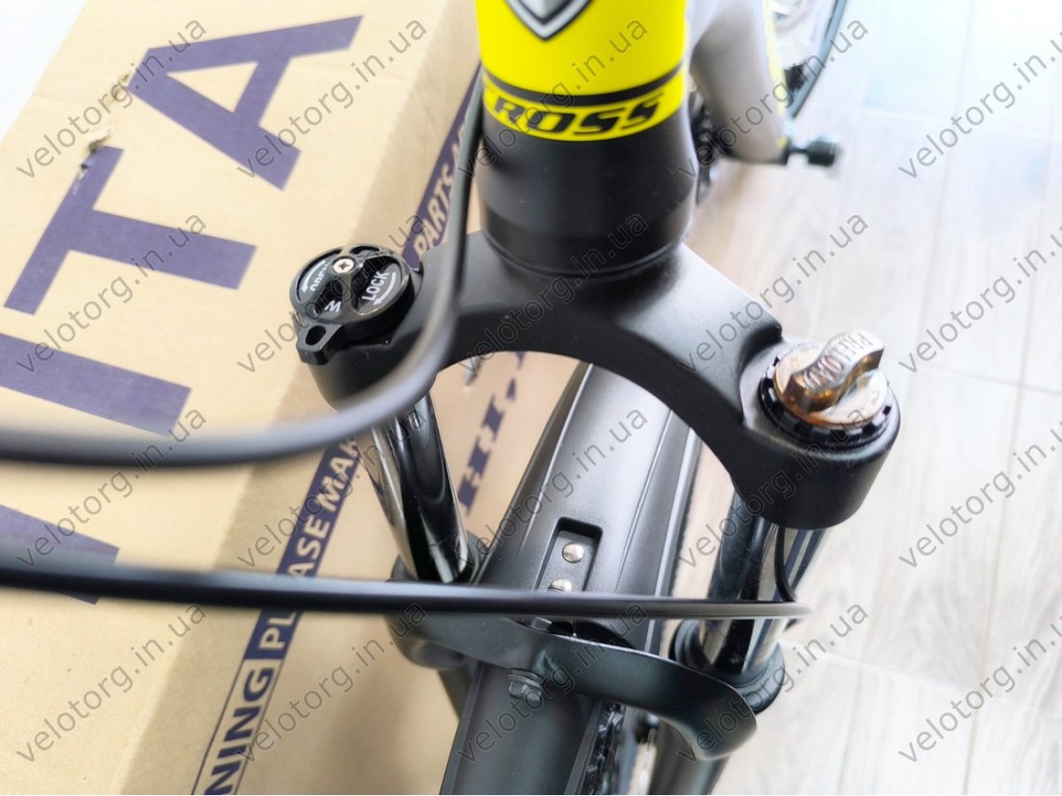 Велосипед Cross 29" Hunter Рама-20" black-yellow — надійний гірський байк для активних поїздок. Безкоштовна Доставка
