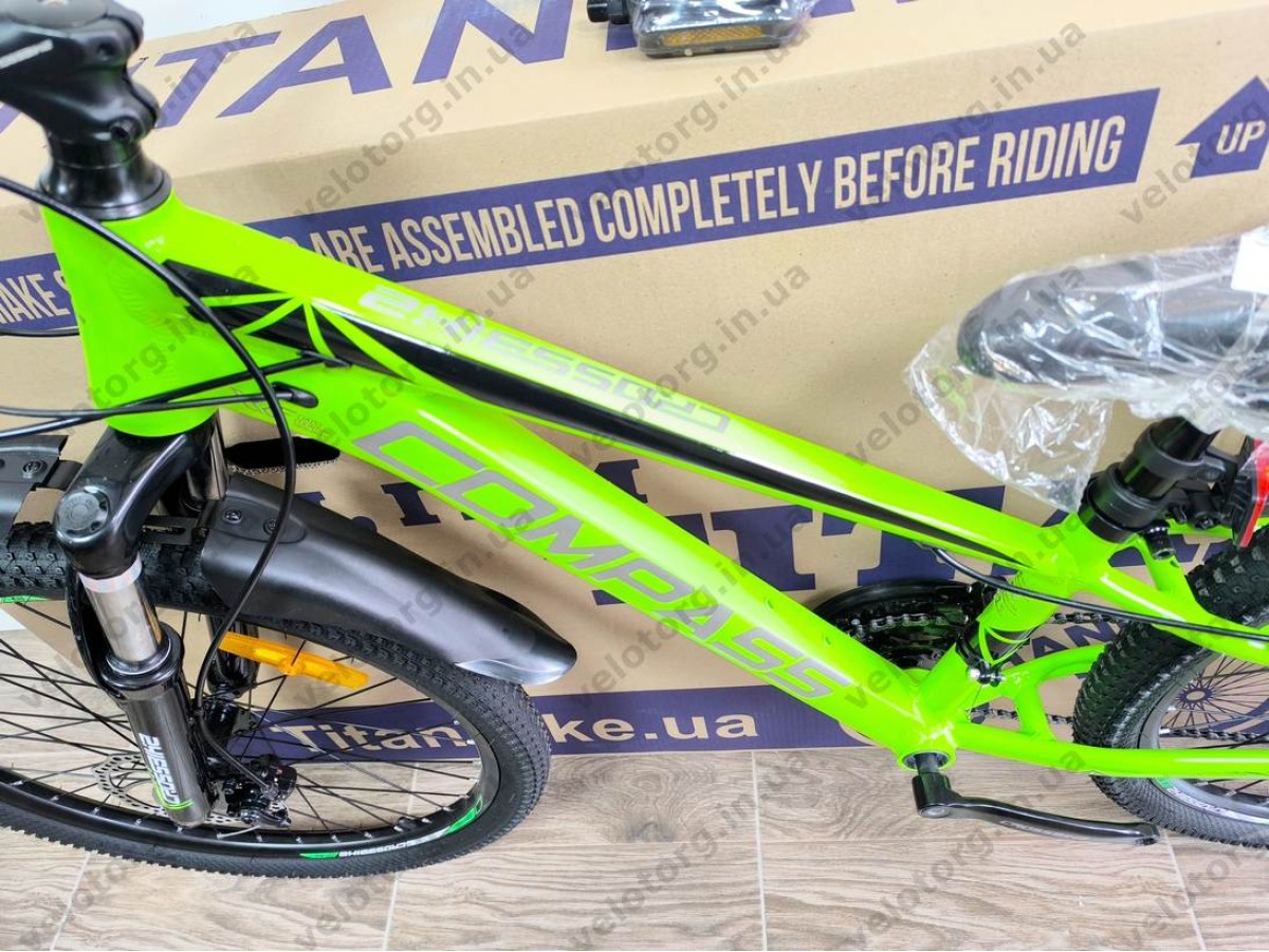Велосипед Crossbike 24″ Compass рама 11″ green-black