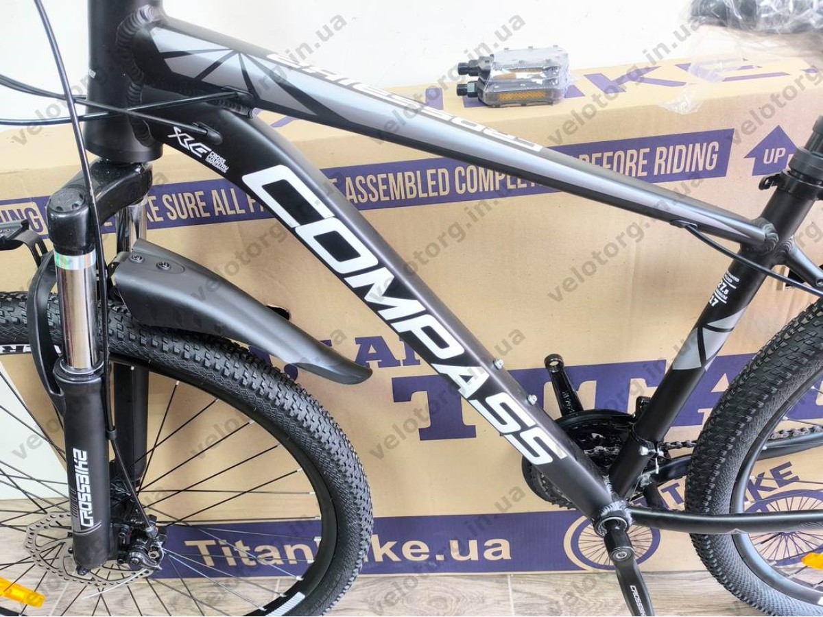 Велосипед Crossbike 27.5" Compass Рама 17" black-gray