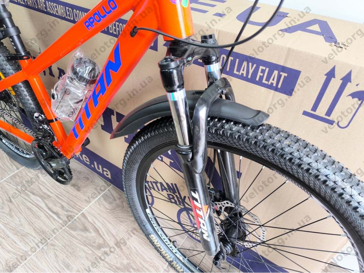 Велосипед Titan 26″ Apollo 2024 рама 13″ red-blue — надійний гірський велосипед для активних поїздок БЕЗКОШТОВНА ДОСТАВКА