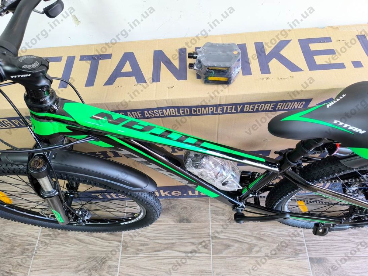 Велосипед Titan 26" FOX 2025 Рама-13" black-green