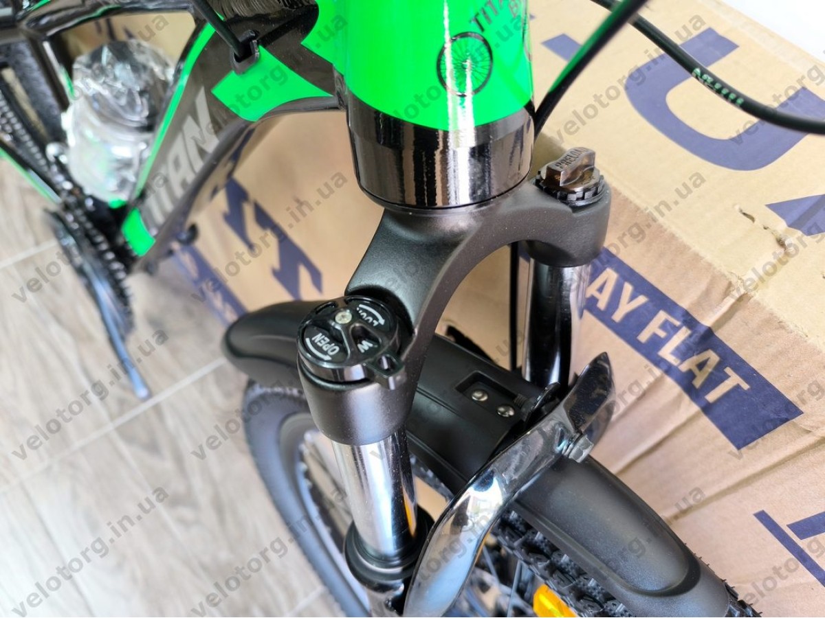 Велосипед Titan 26" FOX 2025 Рама-13" black-green