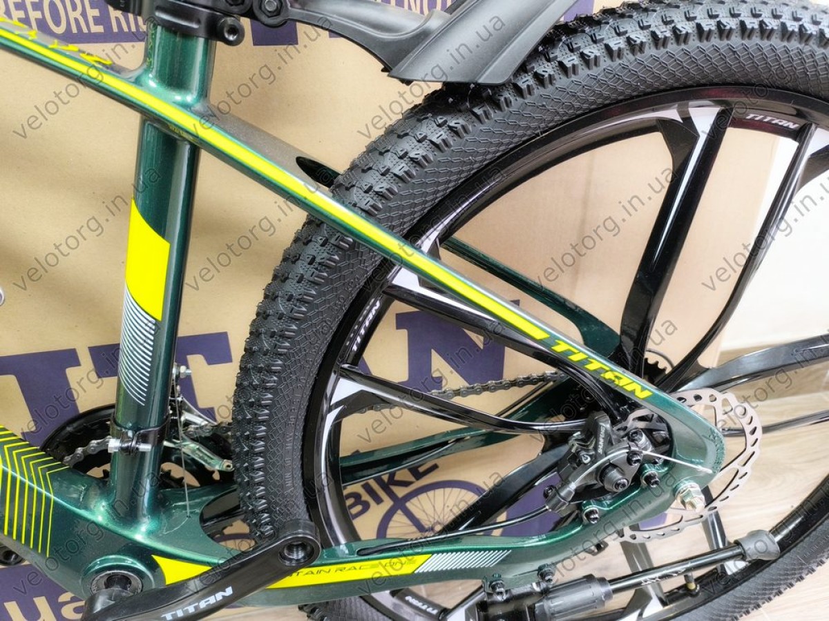 Велосипед Titan 26" Shadow green-yellow 2025 магнієвий — надійний гірський велосипед для активних поїздок
